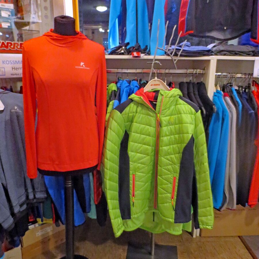 Bekleidung Felsen Sport Shop 2