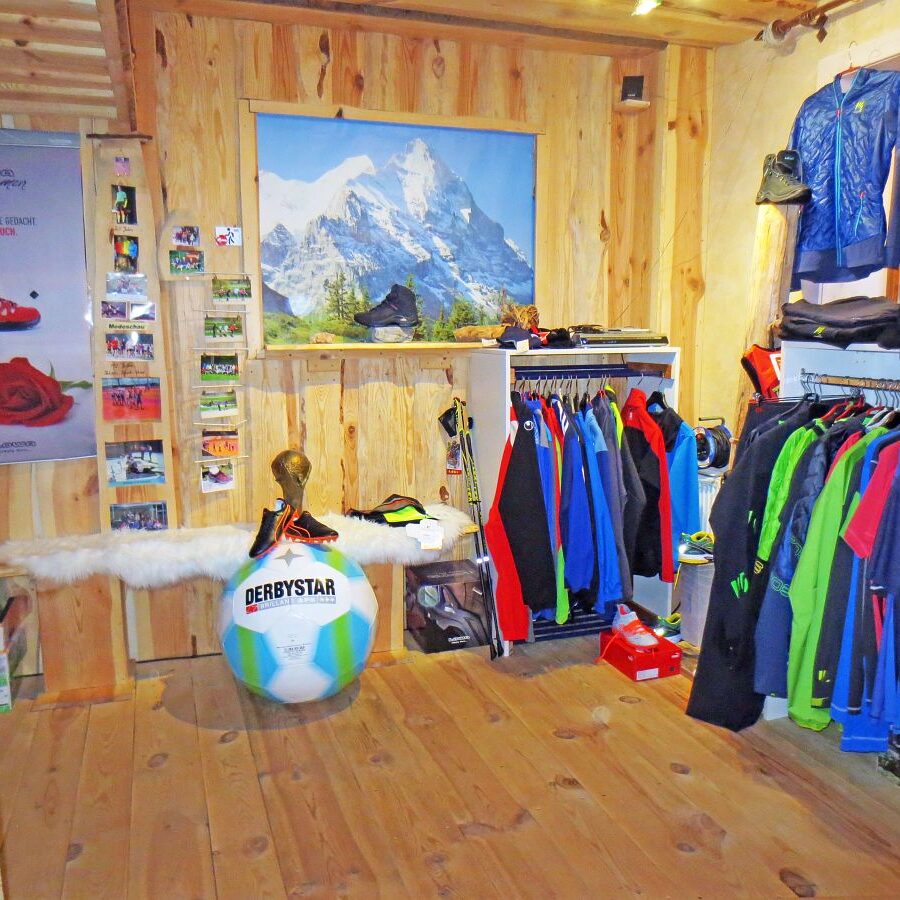 Unser Geschaeft Felsen Sport Shop 3